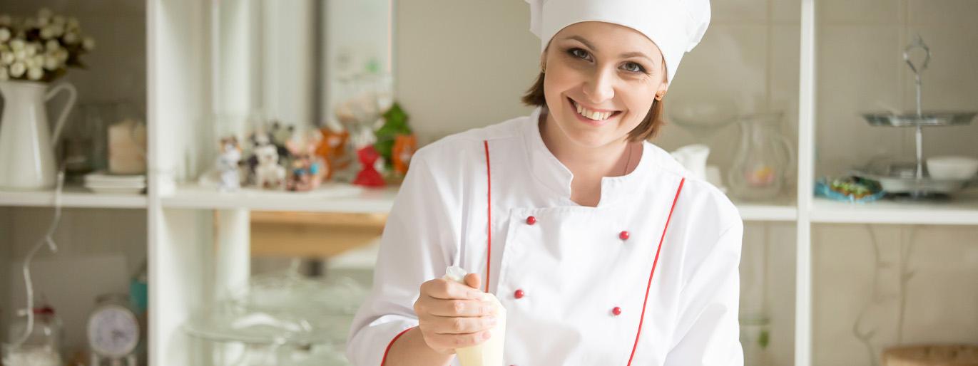 Dólmã: saiba mais sobre a tradicional vestimenta da cozinha