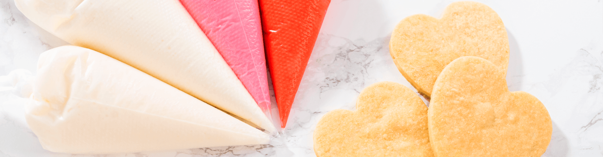 Segredos para glacês que resistem ao calor das festas